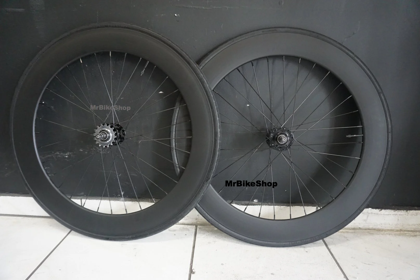 70mm Black Wheels - Image 4